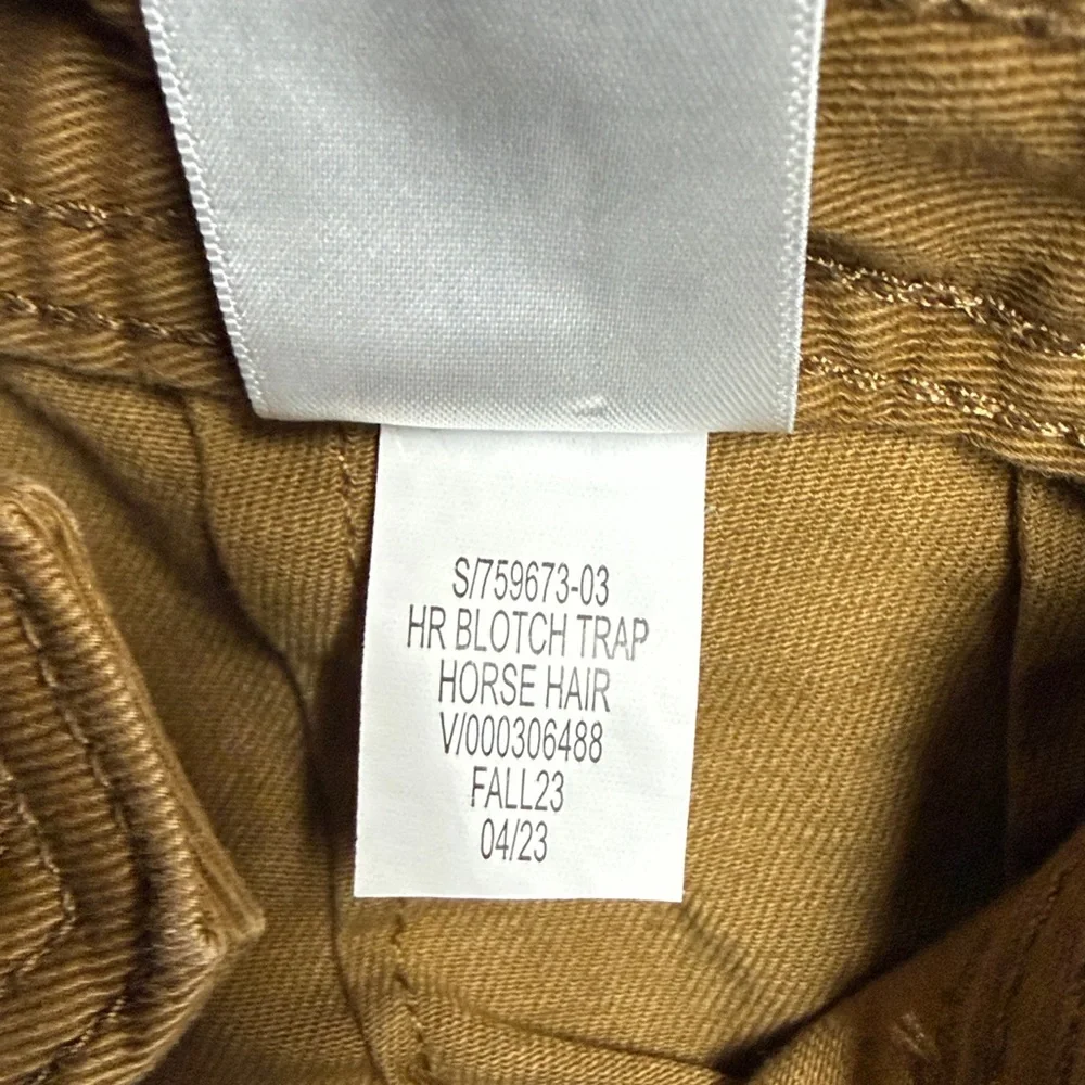 Banana Republic Factory High Rise Cargo Pant - Picture 10 of 10
